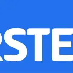 Logo Erste. Szukasz odpowiedzi na pytanie: jaki bank najlepszy? Erste to bank, który warto rozważyć.