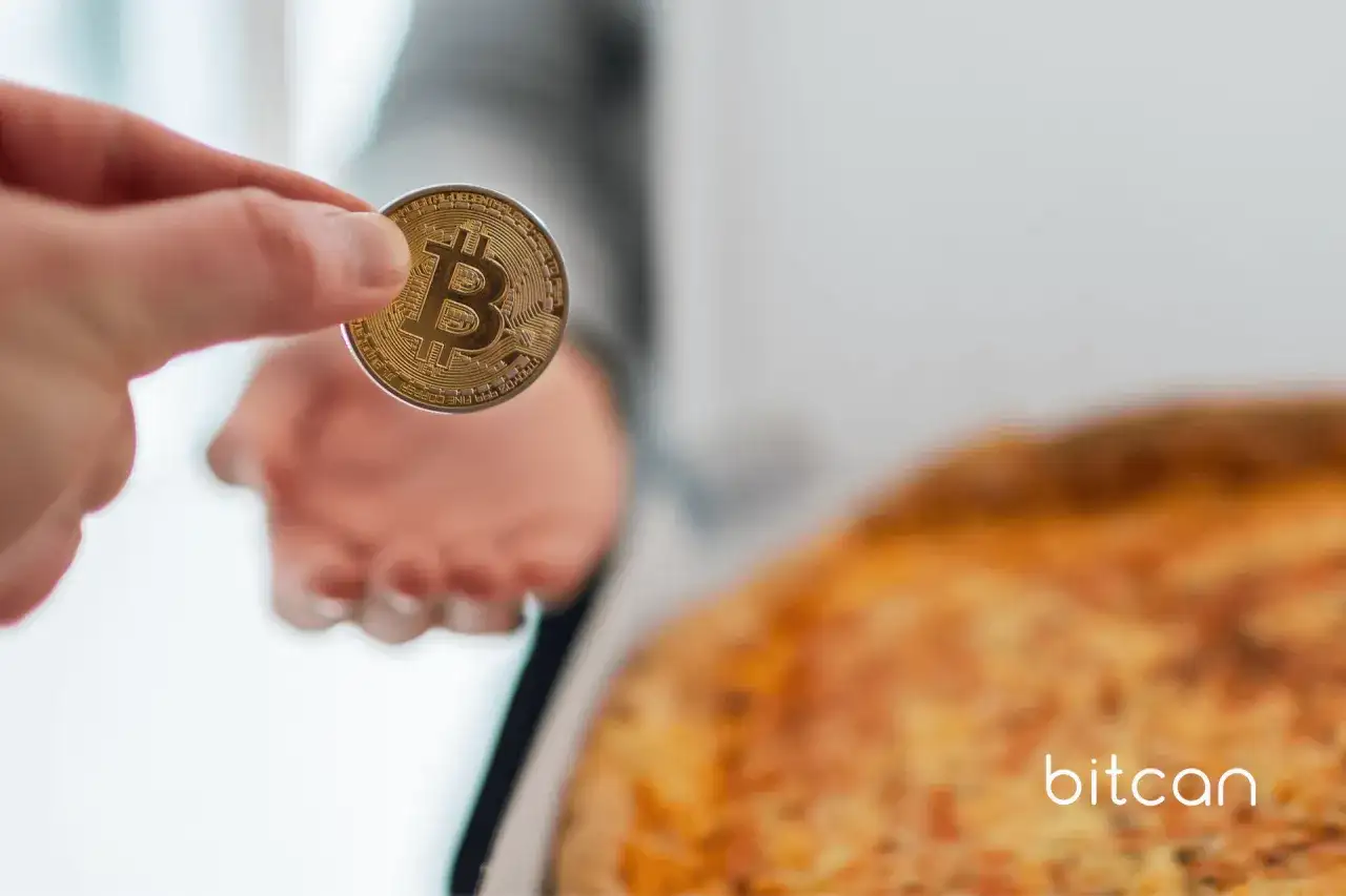 Ile kosztował bitcoin 10 lat temu? Kurs, przeliczenie i kontekst